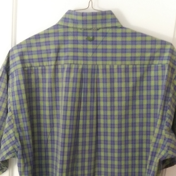 Tommy Hilfiger casual short sleeve button down - Picture 4 of 4